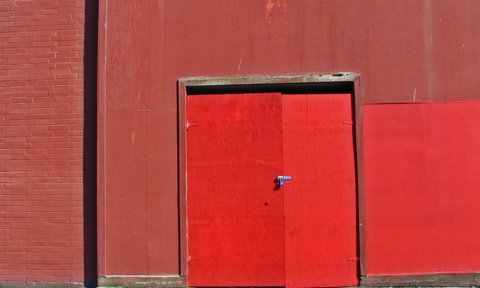 Eagle's Lodge red door